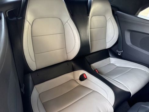 Used 2024 Ford Mustang GT Premium image 31