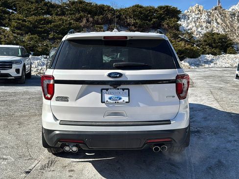 Used 2019 Ford Explorer Sport w/ Equipment Group 401A image 8