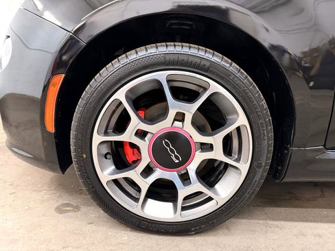 Used 2012 FIAT 500 Sport w/ Safety & Convenience Pkg image 8