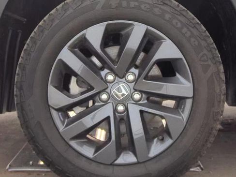 Used 2024 Honda Ridgeline Sport image 16