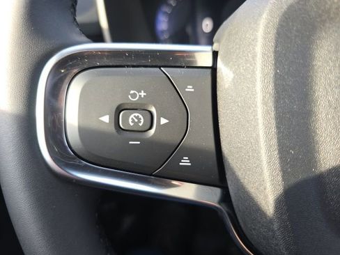 New 2026 Volvo XC40 B5 Ultra w/ Climate Package image 26