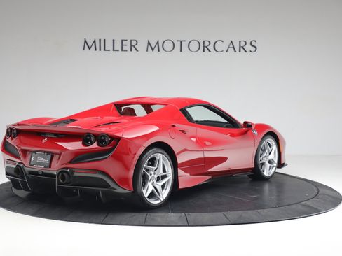 Certified 2021 Ferrari F8 Tributo image 17