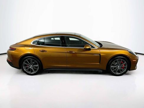 Certified 2025 Porsche Panamera 4S AWD/4WD image 8