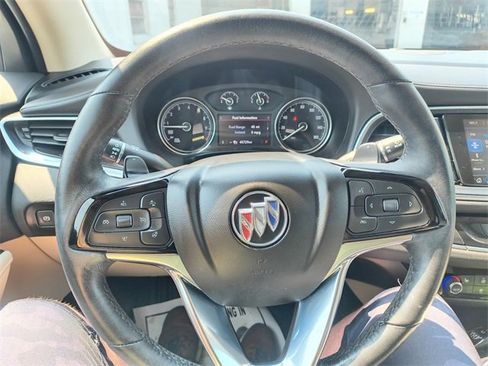 Used 2022 Buick Enclave Essence w/ Sport Touring Edition image 20