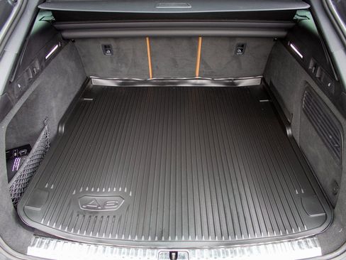 Used 2024 Audi RS 6 performance image 23