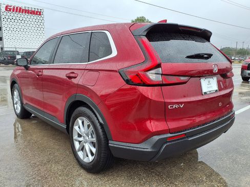 Certified 2026 Honda CR-V EX image 3