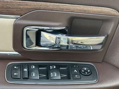 Used 2018 RAM 2500 Laramie AWD/4WD image 13