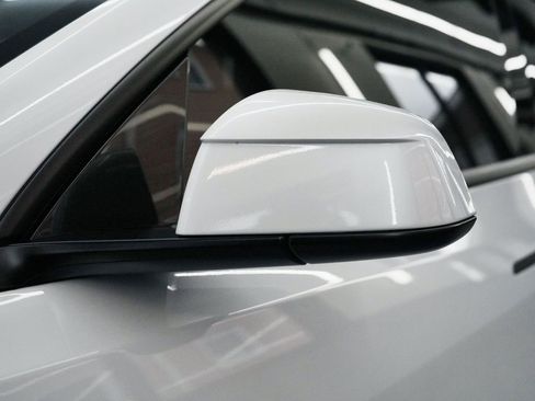 Used 2026 Tesla Model Y Long Range AWD/4WD image 34