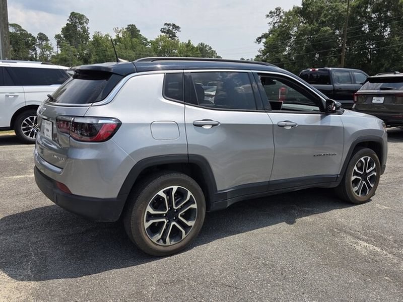 Used 2024 Jeep Compass Limited AWD/4WD image 14