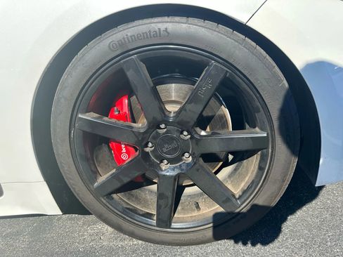 Used 2019 Kia Stinger GT2 image 41