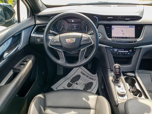 Used 2025 Cadillac XT5 Premium Luxury image 27