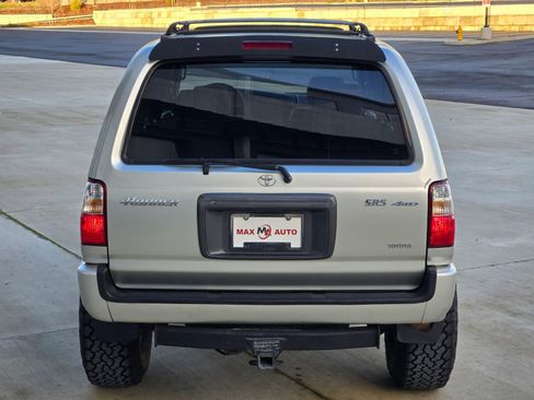 Used 2000 Toyota 4Runner SR5 image 7