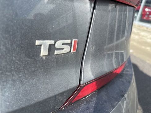 Used 2018 Volkswagen Passat 2.0T SE image 5