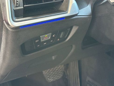 Used 2021 BMW 330i Sedan image 10