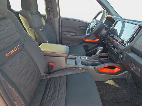 New 2026 Nissan Frontier PRO-4X w/ Tow Package AWD/4WD image 10
