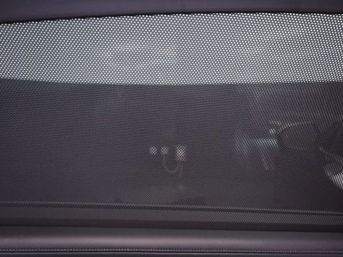 Used 2023 BMW 740i image 15