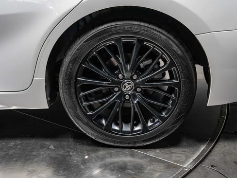 Certified 2020 Toyota Camry SE w/ Carpet Mat Package FWD image 10