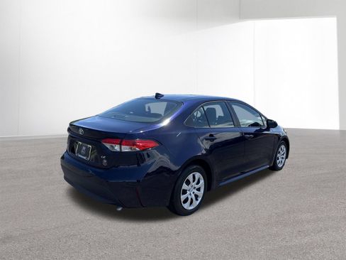 Used 2024 Toyota Corolla LE FWD image 8