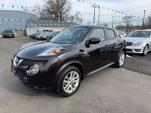 Used 2016 Nissan Juke SV w/ Cold Weather Package image 1