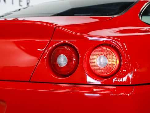 Used 2000 Ferrari 550 Maranello Coupe RWD image 21