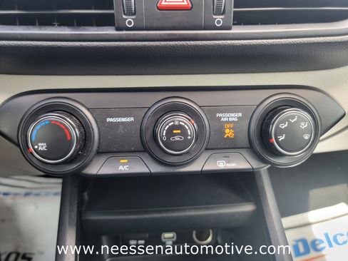 Used 2023 Kia Forte LXS w/ LXS Technology Package image 22