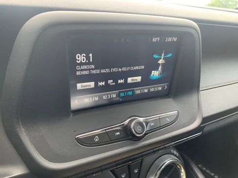 Used 2016 Chevrolet Camaro LT RWD image 15