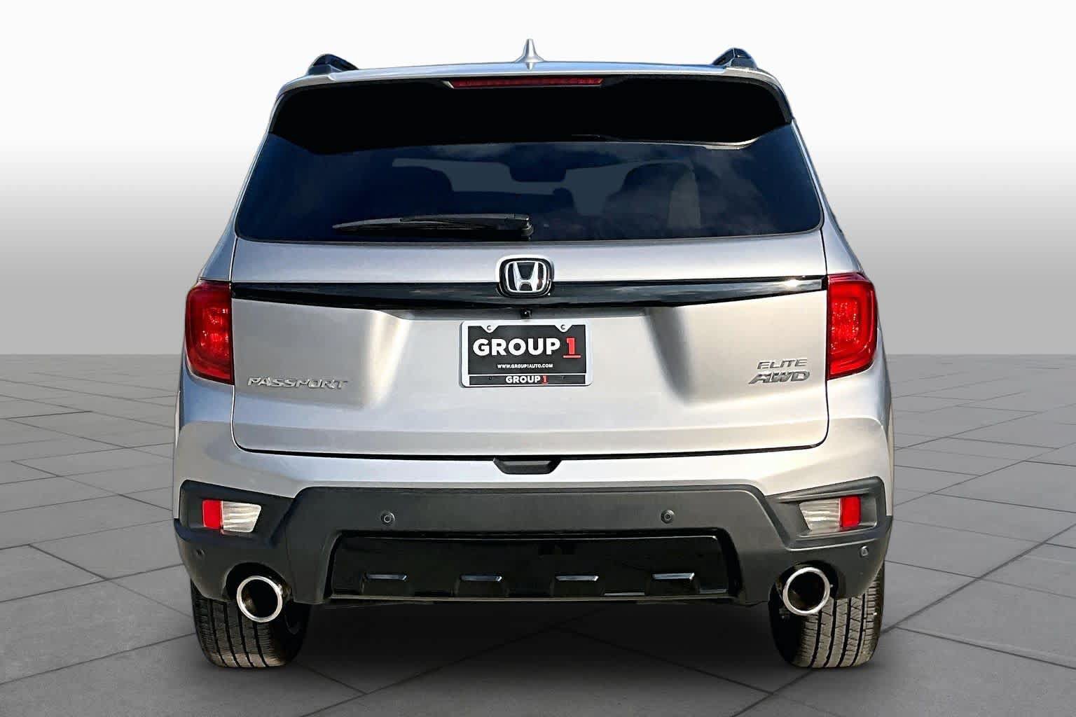 Used 2023 Honda Passport Elite image 5