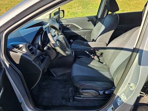 Used 2013 MAZDA MAZDA5 Sport image 11