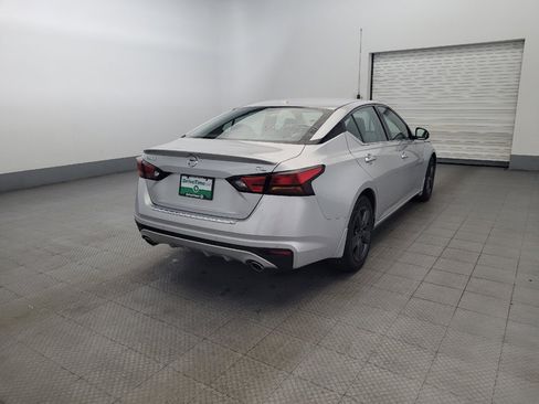 Used 2022 Nissan Altima 2.5 SL image 9