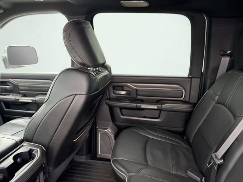 Used 2020 RAM 3500 Limited AWD/4WD image 17