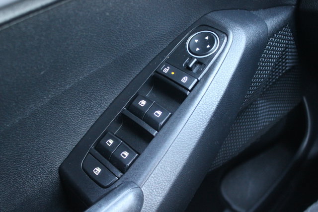 Used 2024 Kia Seltos LX AWD/4WD image 19