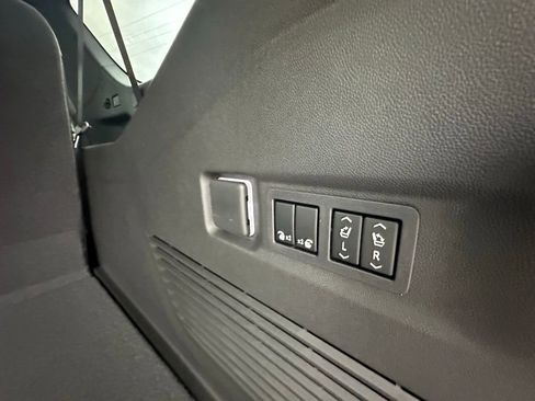 New 2026 Chevrolet Suburban RST w/ RST Capability Package image 15