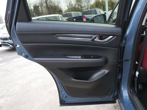 Used 2023 MAZDA CX-5 Carbon Edition image 10