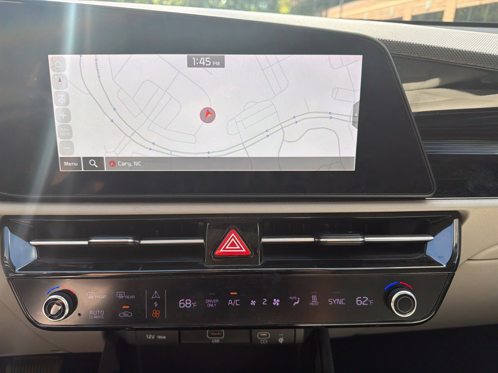 Used 2023 Kia Niro Wind FWD image 12