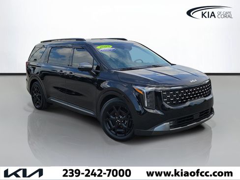 Certified 2025 Kia Carnival SX Prestige FWD image 1