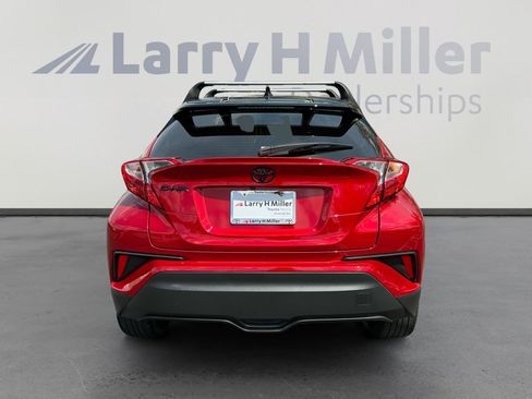 Certified 2022 Toyota C-HR Nightshade FWD image 4