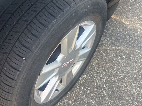 Used 2013 GMC Terrain SLE AWD/4WD image 11