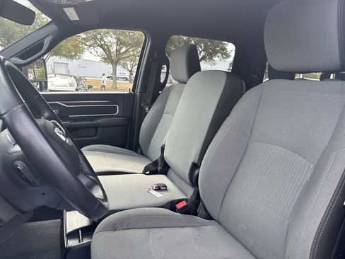 Used 2024 RAM 3500 Big Horn image 14