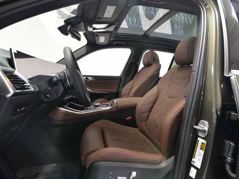 Used 2026 BMW X5 sDrive40i image 8