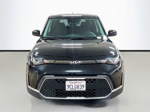 Certified 2023 Kia Soul S image 2