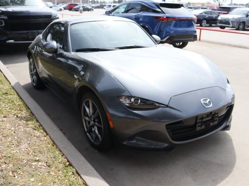 Used 2023 MAZDA MX-5 Miata Grand Touring image 2