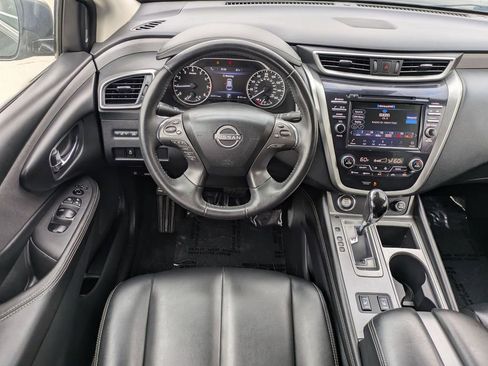 Used 2023 Nissan Murano SV FWD image 31