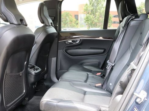 Used 2019 Volvo XC90 T6 Momentum w/ Advanced Package AWD/4WD image 22