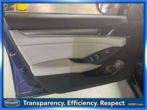Used 2018 Honda Accord LX image 15