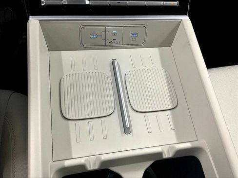 Used 2024 Hyundai Santa Fe SE image 27