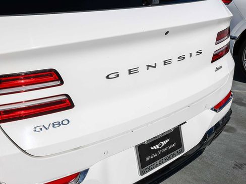 Used 2024 Genesis GV80 2.5T image 7
