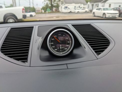 Used 2017 Porsche Macan Turbo AWD/4WD image 58