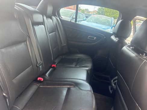 Used 2015 Ford Taurus Limited FWD image 19