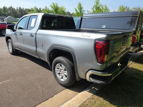 Used 2023 GMC Sierra 1500 Pro w/ Pro Value Package AWD/4WD image 7
