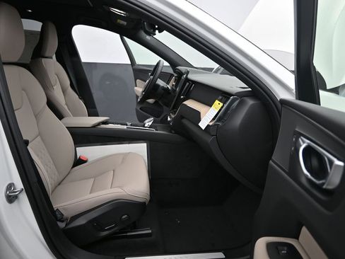 New 2026 Volvo XC60 B5 Plus w/ Protection Package Premier AWD/4WD image 14